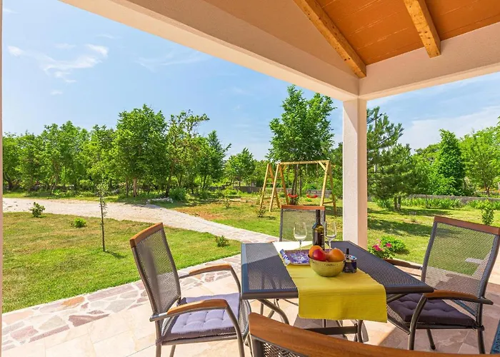 Сasa de vacaciones 2 Bedroom Gorgeous In Trget