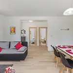 Amazing In בית נופש Trget