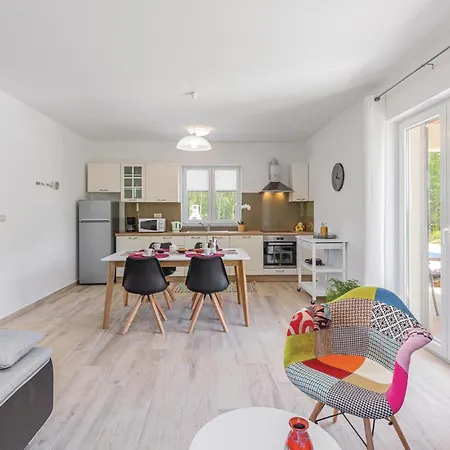 Gorgeous In With Wifi Holiday home